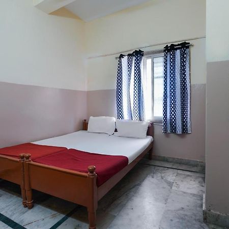 Spot On Sri Sai Lohith Lodge Near Snow World Secundurabad Екстериор снимка