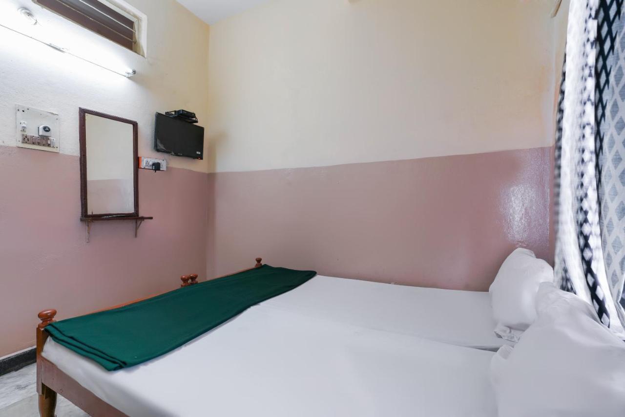 Spot On Sri Sai Lohith Lodge Near Snow World Secundurabad Екстериор снимка
