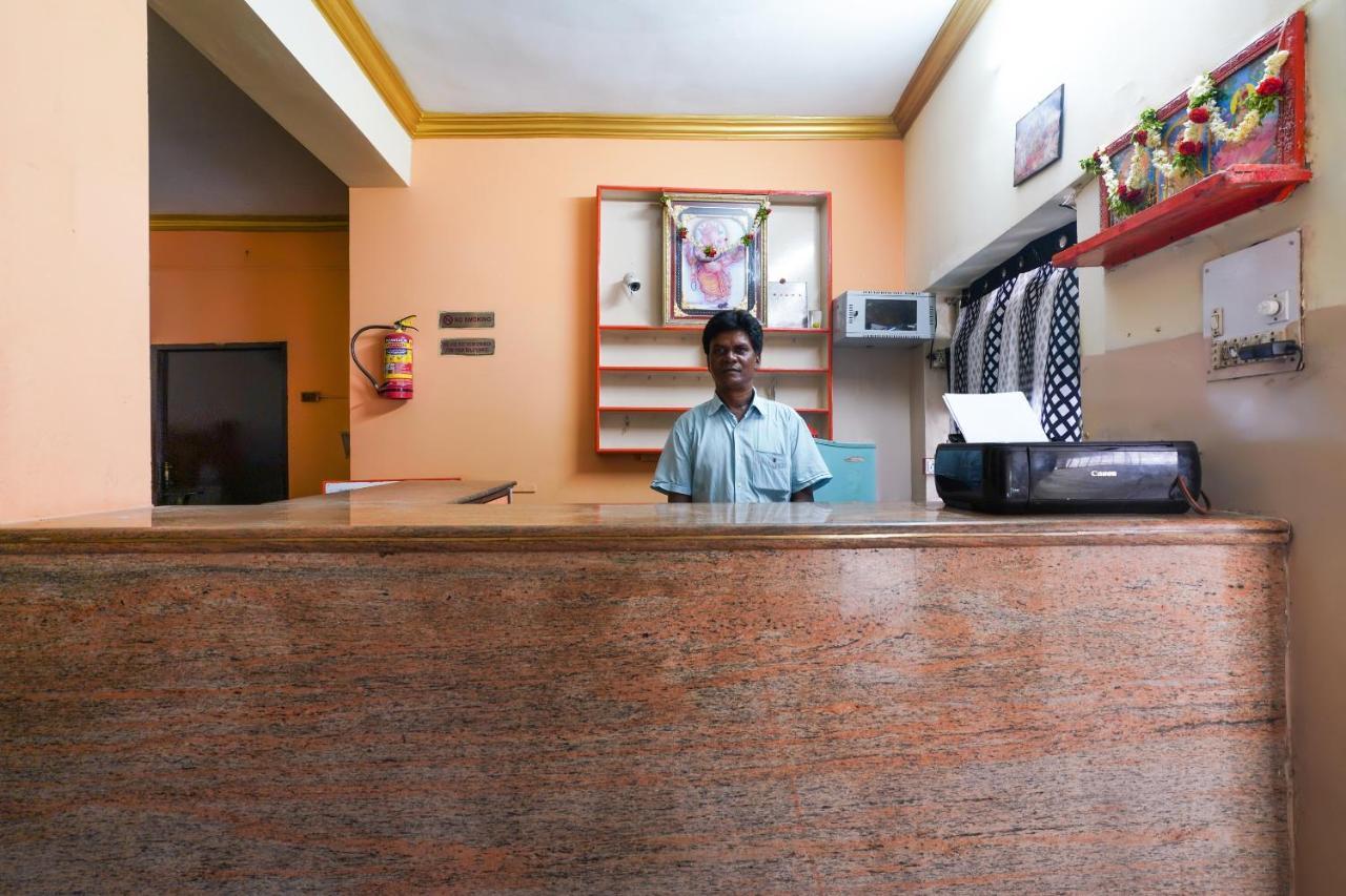Spot On Sri Sai Lohith Lodge Near Snow World Secundurabad Екстериор снимка